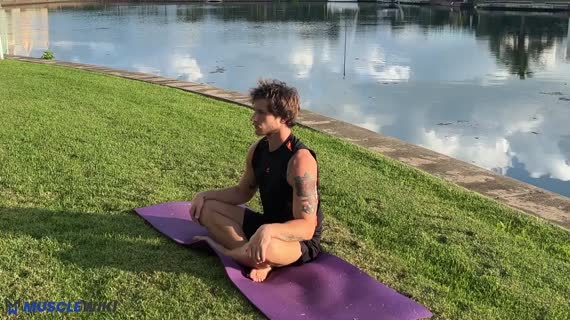 Benefits of Twists - Intouch Yoga Byron Bay